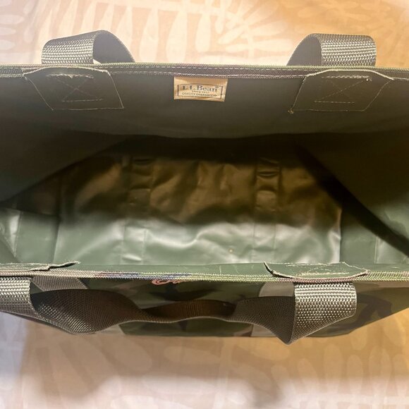 L.L. Bean XL Hunter's Tote in Camouflage 'Erica' Embroidery (Sold Out Online!) - Picture 3 of 4
